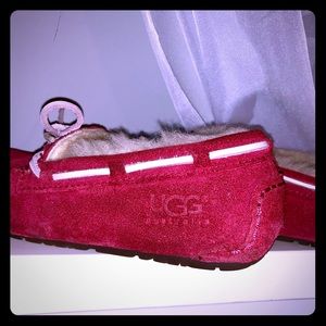 Ugg Dakota slippers for little girls size 13